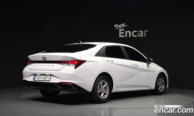 Hyundai Avante 2021 1.6 автомат (гидро), миниатюра 2
