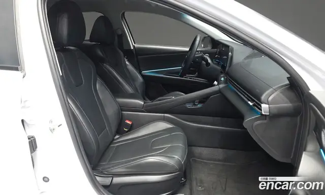 Hyundai Avante 2021 1.6 автомат (гидро), миниатюра 11