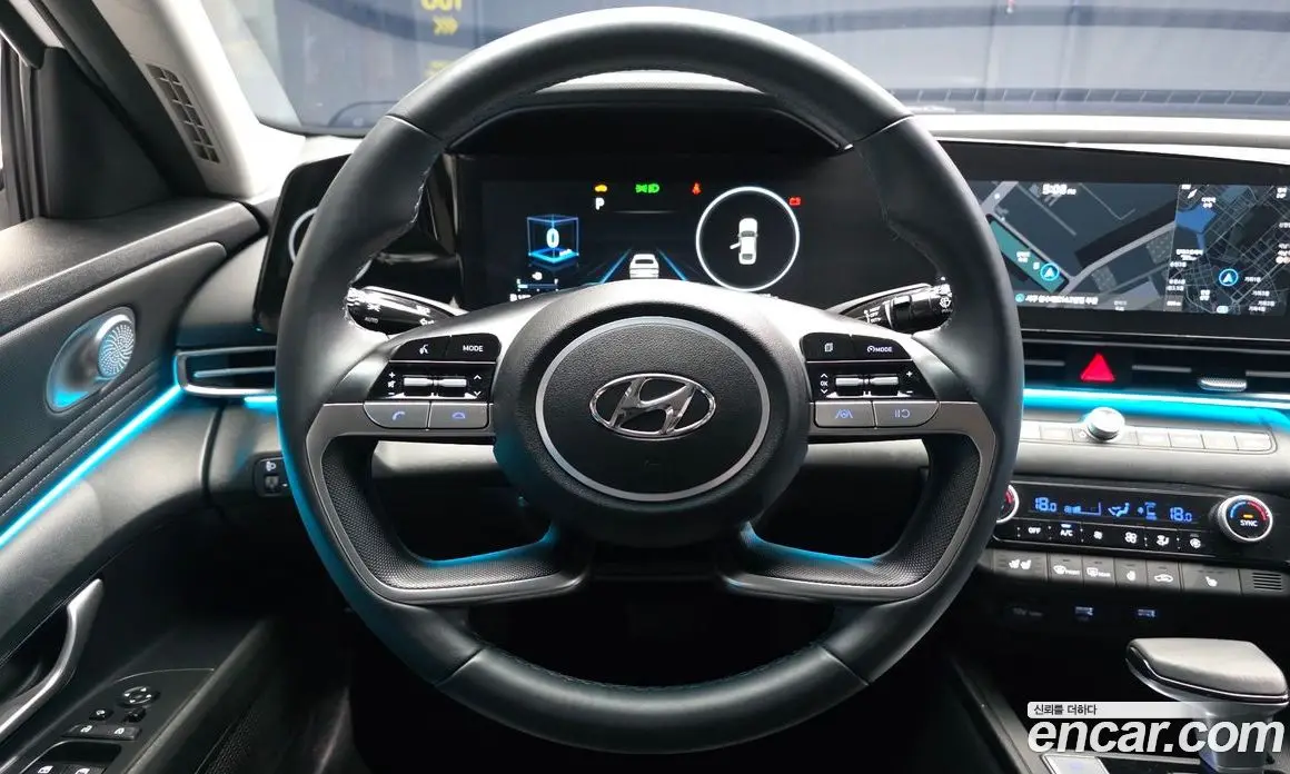 Hyundai Avante 2021 1.6 автомат (гидро), фото 13