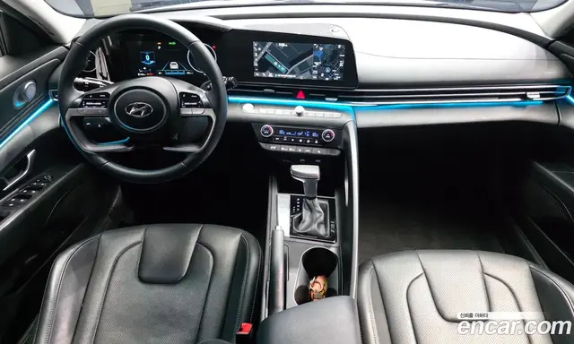 Hyundai Avante 2021 1.6 автомат (гидро), миниатюра 7