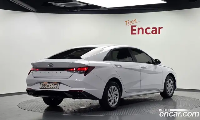 Hyundai Avante 2022 1.6 автомат (гидро), миниатюра 2 Hyundai Avante 2022 1.6 автомат (гидро), миниатюра 2
