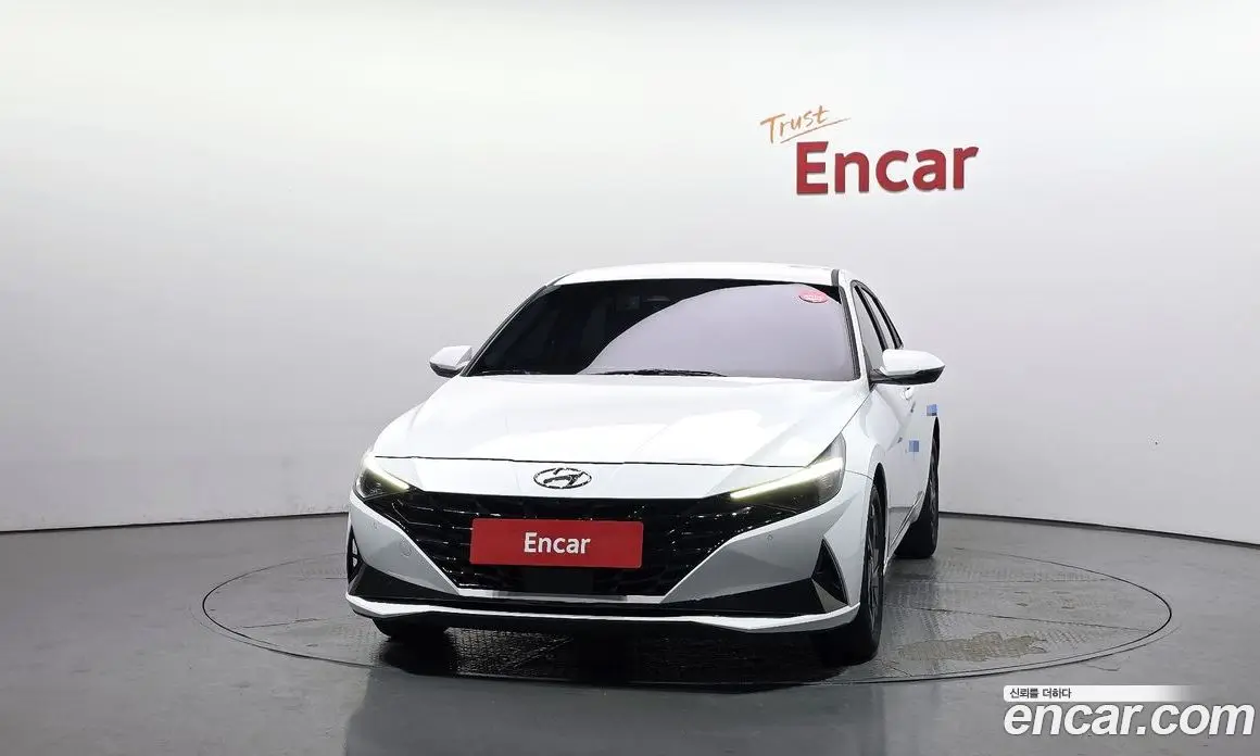 Hyundai Avante 2022 1.6 автомат (гидро), фото 3 Hyundai Avante 2022 1.6 автомат (гидро), фото 3