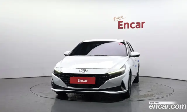 Hyundai Avante 2022 1.6 автомат (гидро), миниатюра 3 Hyundai Avante 2022 1.6 автомат (гидро), миниатюра 3