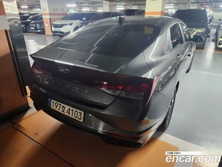 Hyundai Avante 2022 1.6 автомат (гидро), фото 2 Hyundai Avante 2022 1.6 автомат (гидро), фото 2