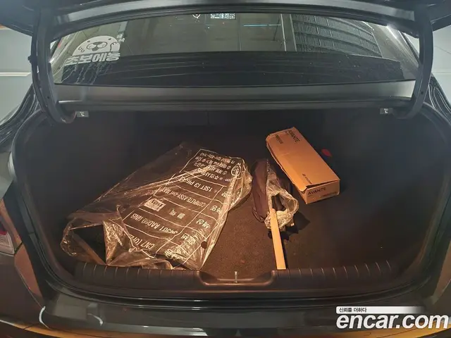 Hyundai Avante 2022 1.6 автомат (гидро), миниатюра 5 Hyundai Avante 2022 1.6 автомат (гидро), миниатюра 5