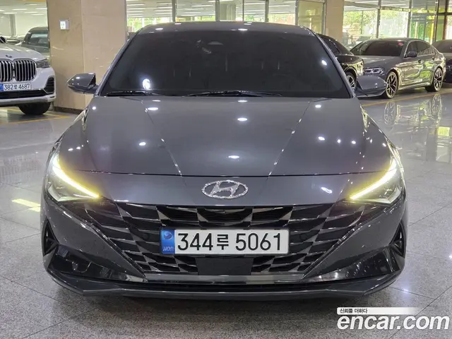 Hyundai Avante 2022 1.6 автомат (гидро), миниатюра 2