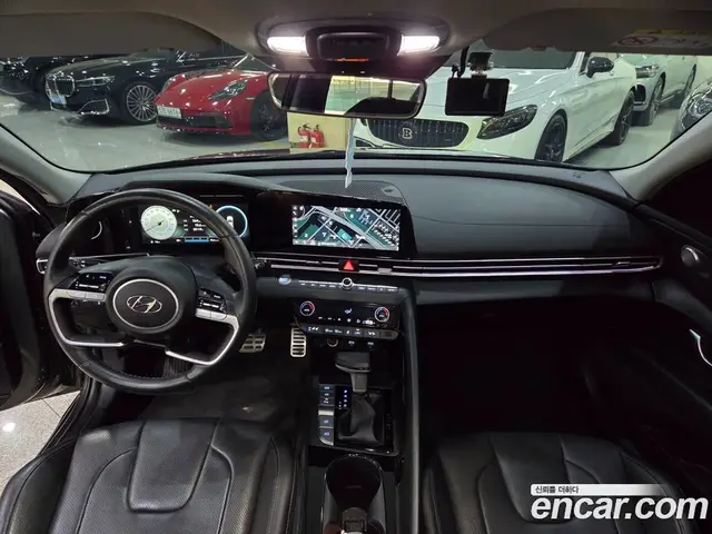 Hyundai Avante 2022 1.6 автомат (гидро), миниатюра 8
