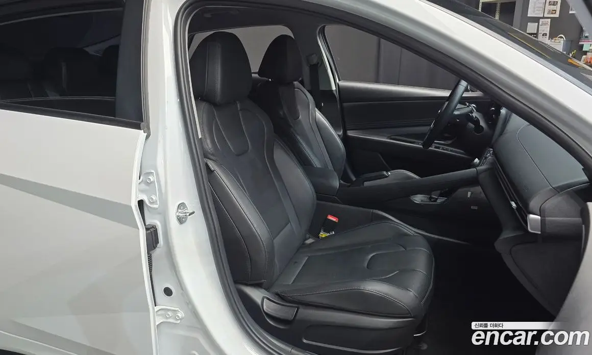 Hyundai Avante 2023 1.6 автомат (гидро), фото 16 Hyundai Avante 2023 1.6 автомат (гидро), фото 16