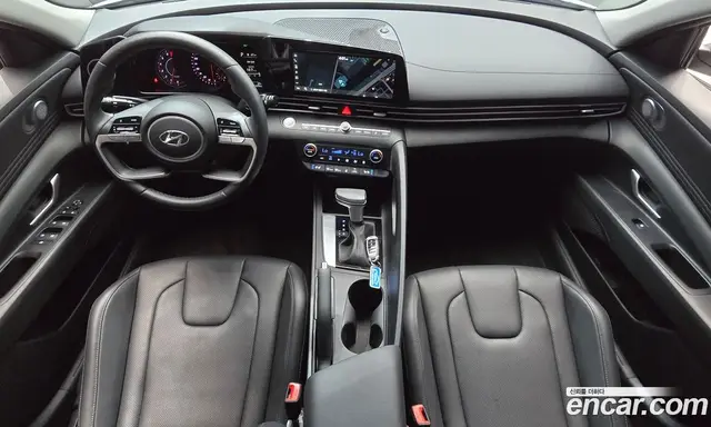 Hyundai Avante 2023 1.6 автомат (гидро), миниатюра 10 Hyundai Avante 2023 1.6 автомат (гидро), миниатюра 10