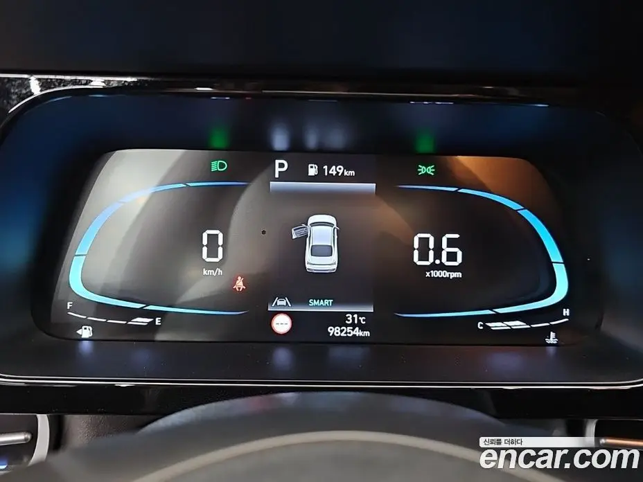 Hyundai Avante 2023 1.6 автомат (гидро), фото 6