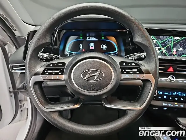Hyundai Avante 2023 1.6 автомат (гидро), миниатюра 9