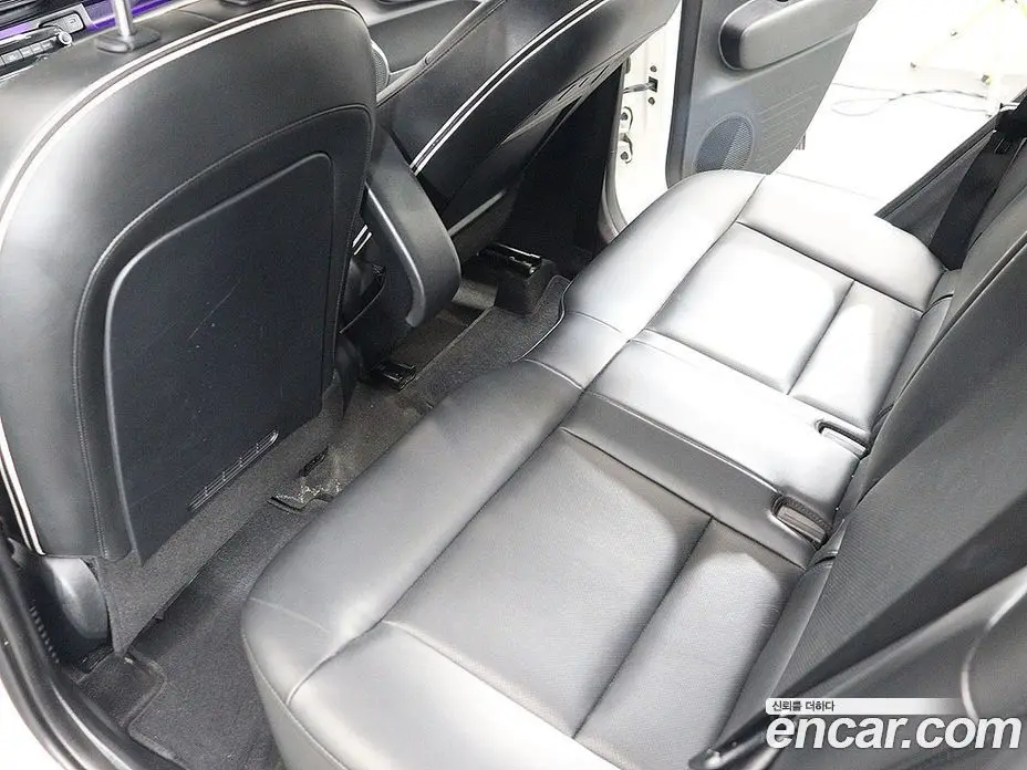 Hyundai Casper 2021 1.0 автомат (гидро), фото 17