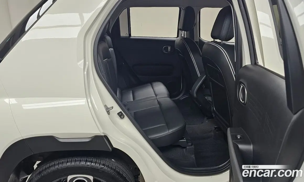 Hyundai Casper 2022 1.0 автомат (гидро), фото 12