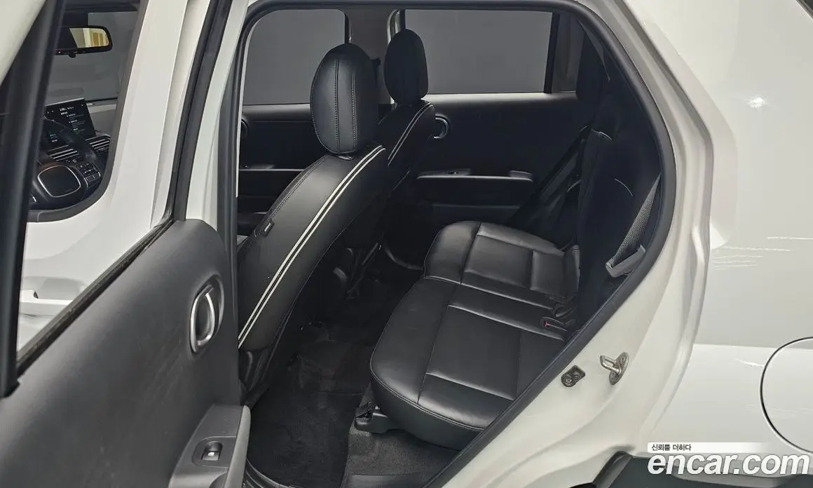 Hyundai Casper 2022 1.0 автомат (гидро), фото 13