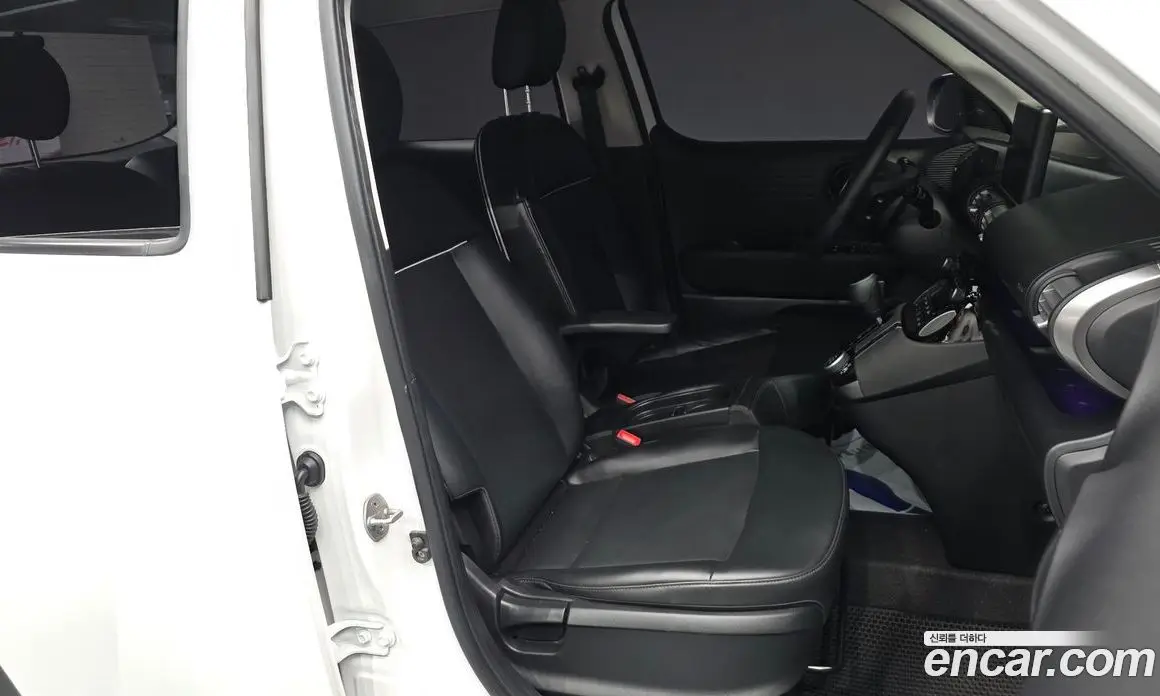 Hyundai Casper 2022 1.0 автомат (гидро), фото 16