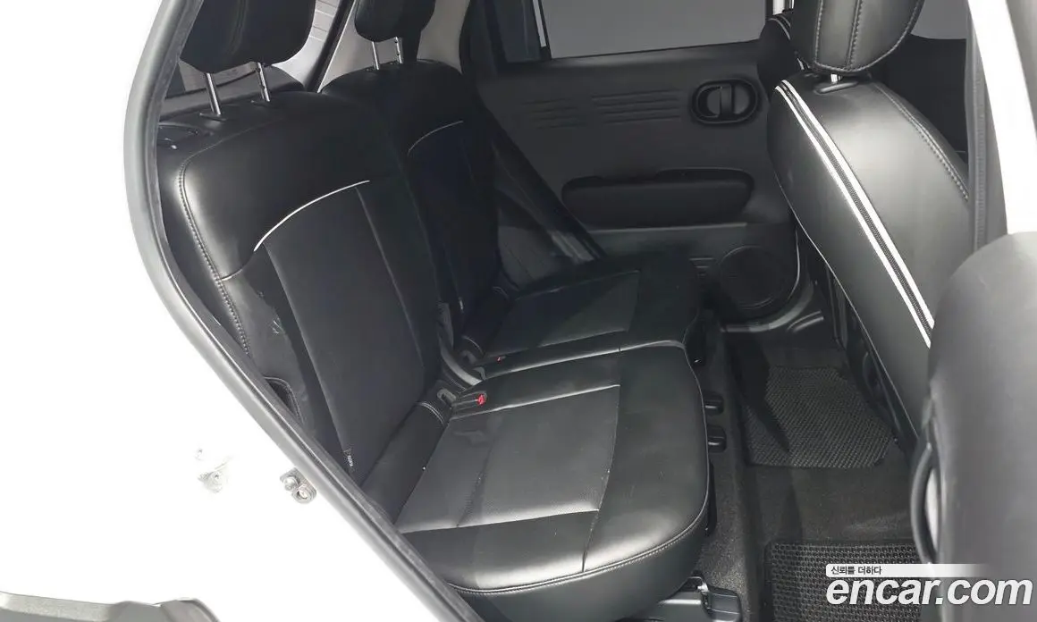 Hyundai Casper 2022 1.0 автомат (гидро), фото 17