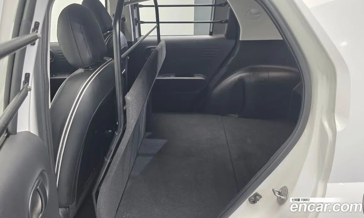 Hyundai Casper 2023 1.0 автомат (гидро), фото 18