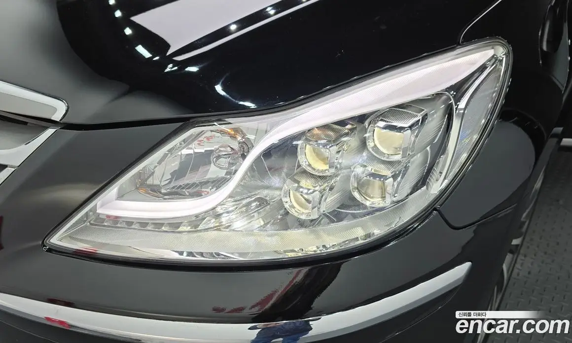 Hyundai Genesis 2012 3.8 автомат (гидро), фото 8