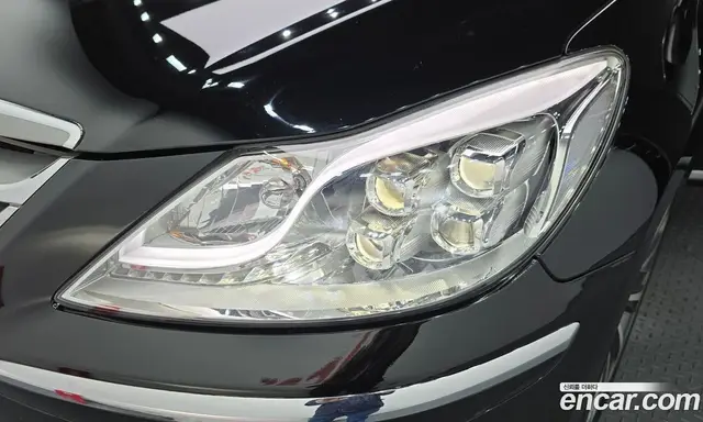 Hyundai Genesis 2012 3.8 автомат (гидро), миниатюра 8