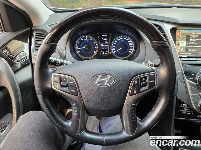 Hyundai Grandeur 2011 3.0 автомат (гидро), миниатюра 12