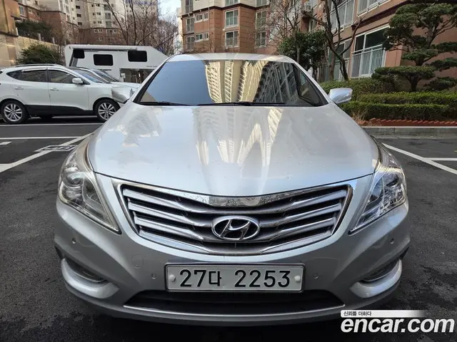 Hyundai Grandeur 2011 3.0 автомат (гидро), миниатюра 5