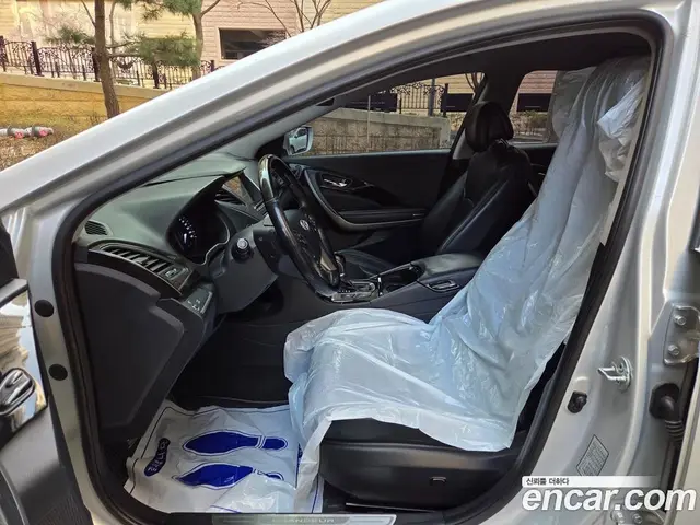Hyundai Grandeur 2011 3.0 автомат (гидро), миниатюра 9