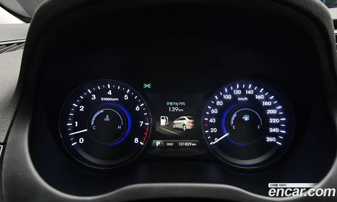 Hyundai Grandeur 2013 3.0 автомат (гидро), фото 11