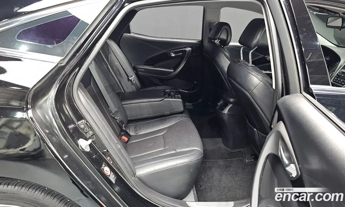 Hyundai Grandeur 2013 3.0 автомат (гидро), фото 17