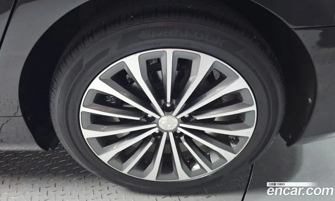 Hyundai Grandeur 2013 3.0 автомат (гидро), фото 7