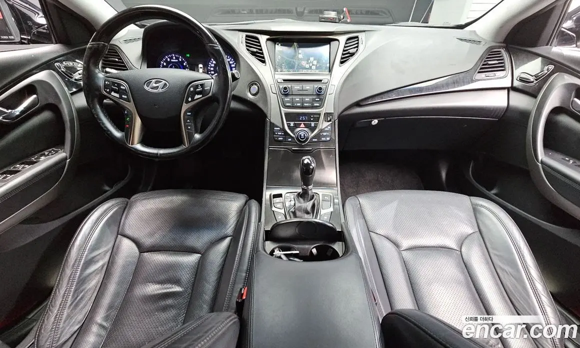 Hyundai Grandeur 2013 3.0 автомат (гидро), фото 10