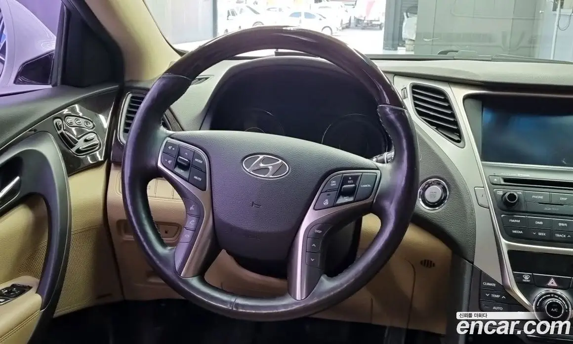 Hyundai Grandeur 2013 2.4 автомат (гидро), фото 13