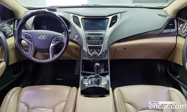 Hyundai Grandeur 2013 2.4 автомат (гидро), миниатюра 7