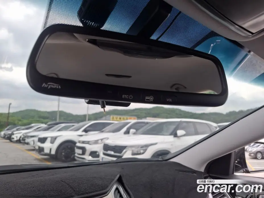 Hyundai Grandeur 2014 3.0 автомат (гидро), фото 16