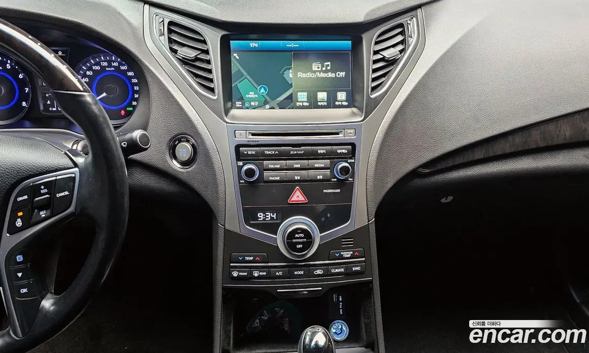 Hyundai Grandeur 2014 2.4 автомат (гидро), фото 20 Hyundai Grandeur 2014 2.4 автомат (гидро), фото 20