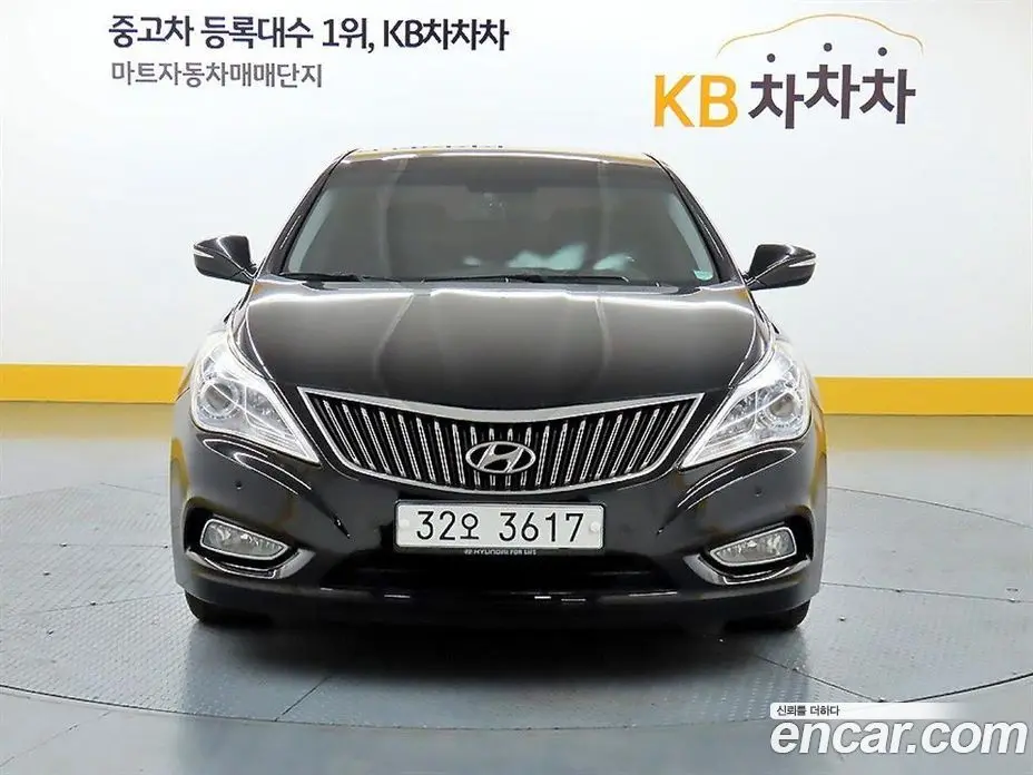 Hyundai Grandeur 2014 2.4 автомат (гидро), фото 2 Hyundai Grandeur 2014 2.4 автомат (гидро), фото 2