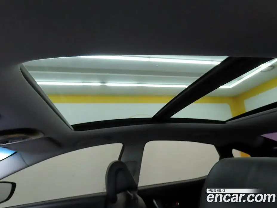 Hyundai Grandeur 2014 2.4 автомат (гидро), фото 18 Hyundai Grandeur 2014 2.4 автомат (гидро), фото 18
