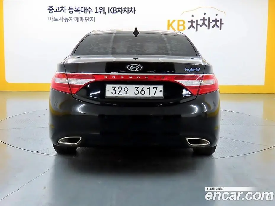 Hyundai Grandeur 2014 2.4 автомат (гидро), фото 3 Hyundai Grandeur 2014 2.4 автомат (гидро), фото 3