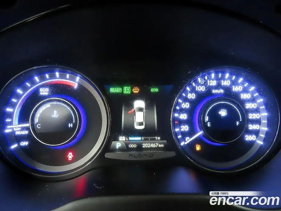 Hyundai Grandeur 2014 2.4 автомат (гидро), фото 8 Hyundai Grandeur 2014 2.4 автомат (гидро), фото 8