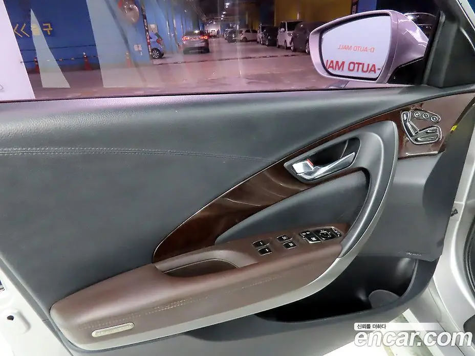 Hyundai Grandeur 2014 3.0 автомат (гидро), фото 14 Hyundai Grandeur 2014 3.0 автомат (гидро), фото 14