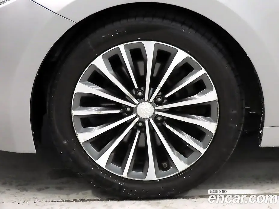Hyundai Grandeur 2014 3.0 автомат (гидро), фото 19 Hyundai Grandeur 2014 3.0 автомат (гидро), фото 19