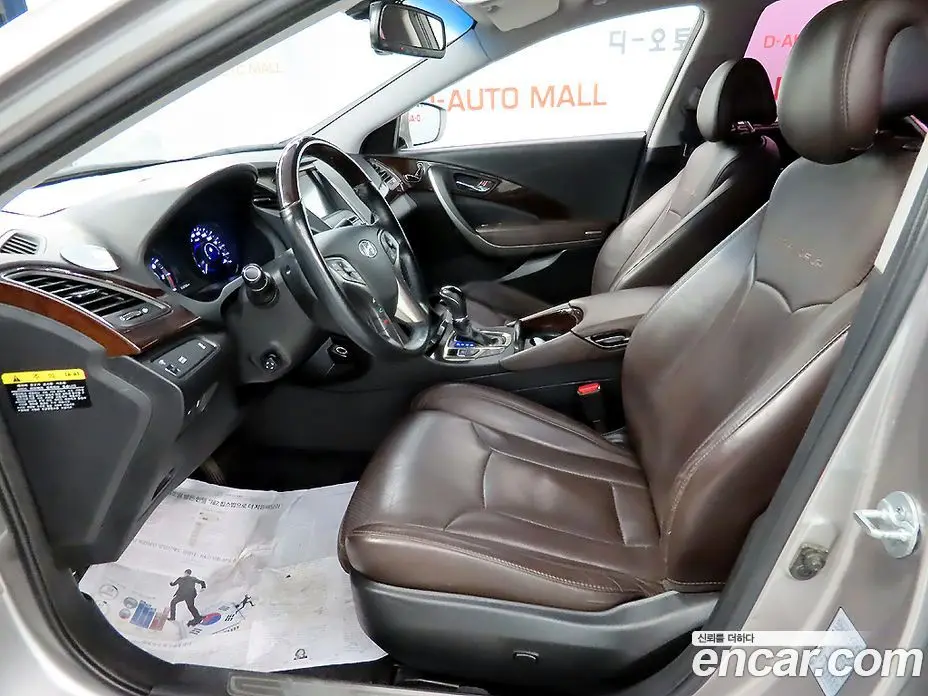 Hyundai Grandeur 2014 3.0 автомат (гидро), фото 6 Hyundai Grandeur 2014 3.0 автомат (гидро), фото 6