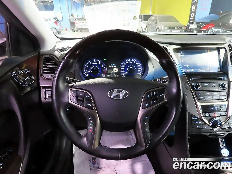 Hyundai Grandeur 2014 3.0 автомат (гидро), фото 10 Hyundai Grandeur 2014 3.0 автомат (гидро), фото 10