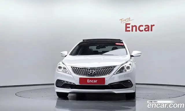Hyundai Grandeur 2015 2.4 автомат (гидро), миниатюра 2