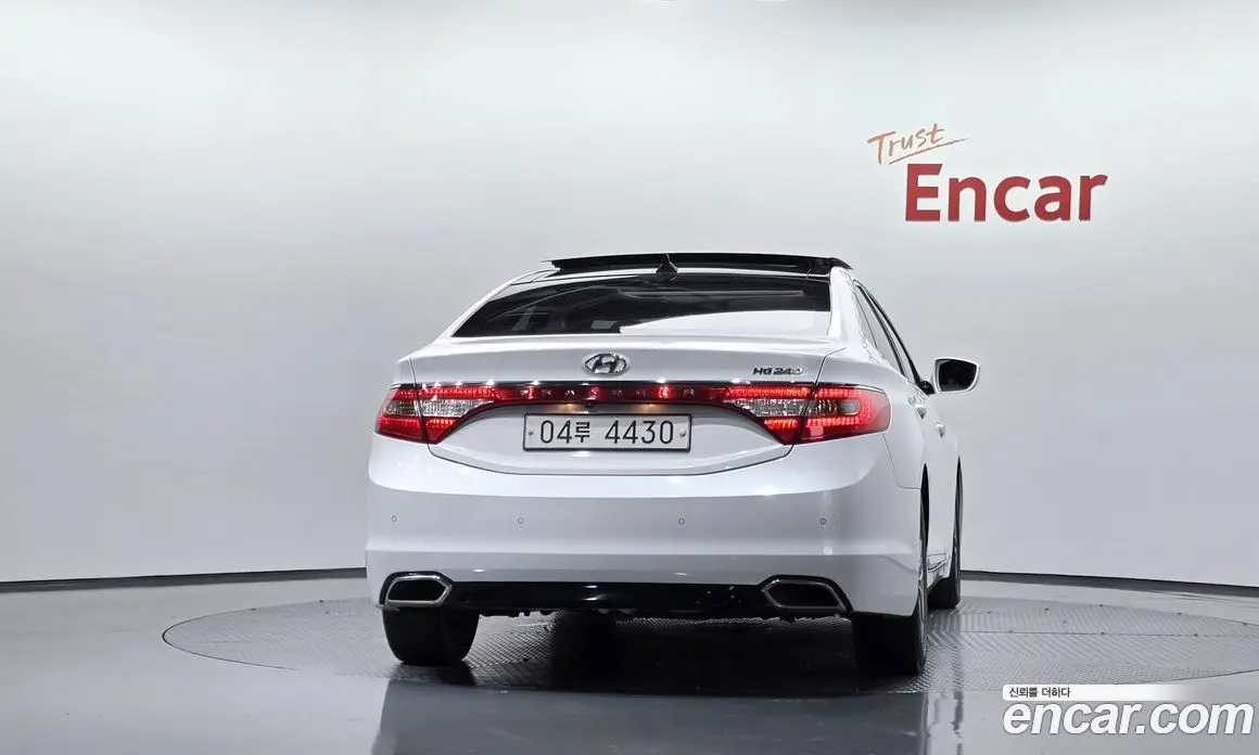Hyundai Grandeur 2015 2.4 автомат (гидро), фото 3