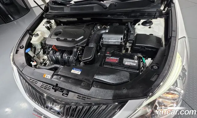 Hyundai Grandeur 2015 2.4 автомат (гидро), миниатюра 5