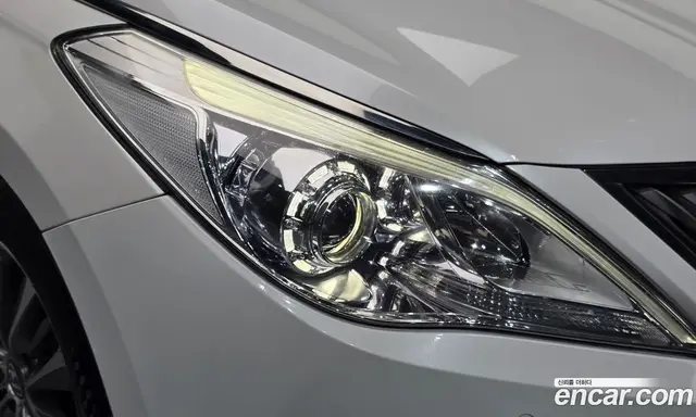Hyundai Grandeur 2015 2.4 автомат (гидро), миниатюра 7