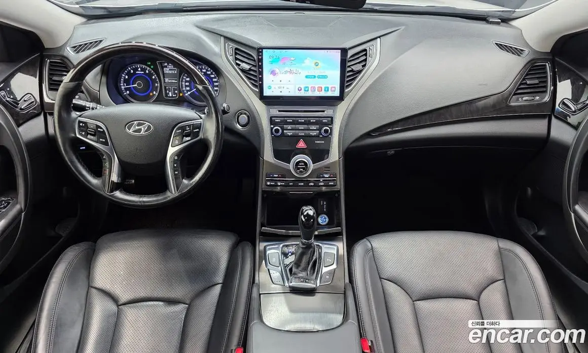 Hyundai Grandeur 2015 2.4 автомат (гидро), фото 9
