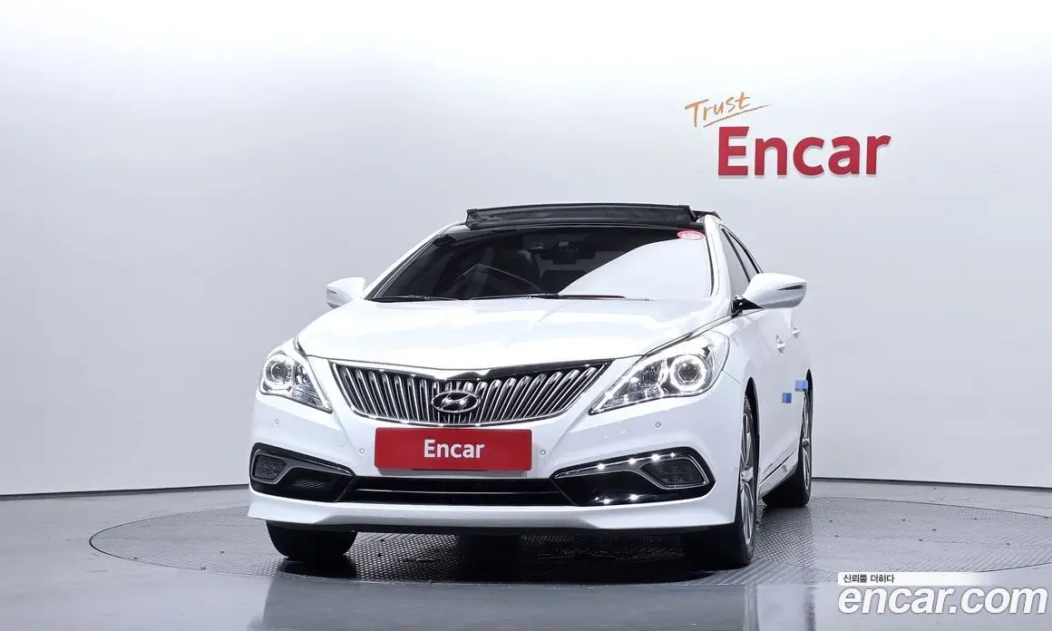 Hyundai Grandeur 2016 2.4 автомат (гидро), фото 3