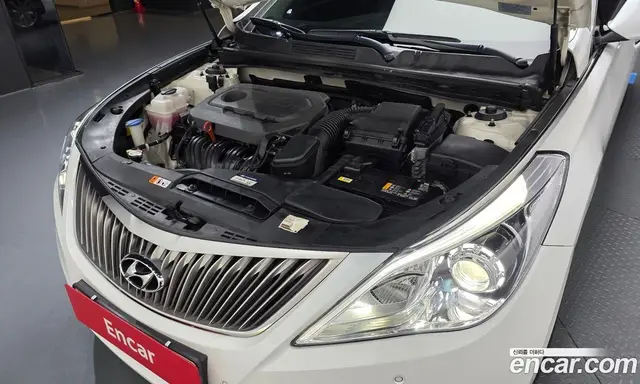 Hyundai Grandeur 2016 2.4 автомат (гидро), миниатюра 6
