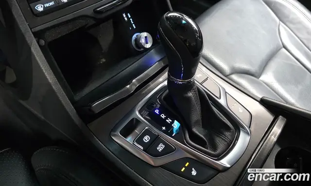 Hyundai Grandeur 2016 2.4 автомат (гидро), миниатюра 12